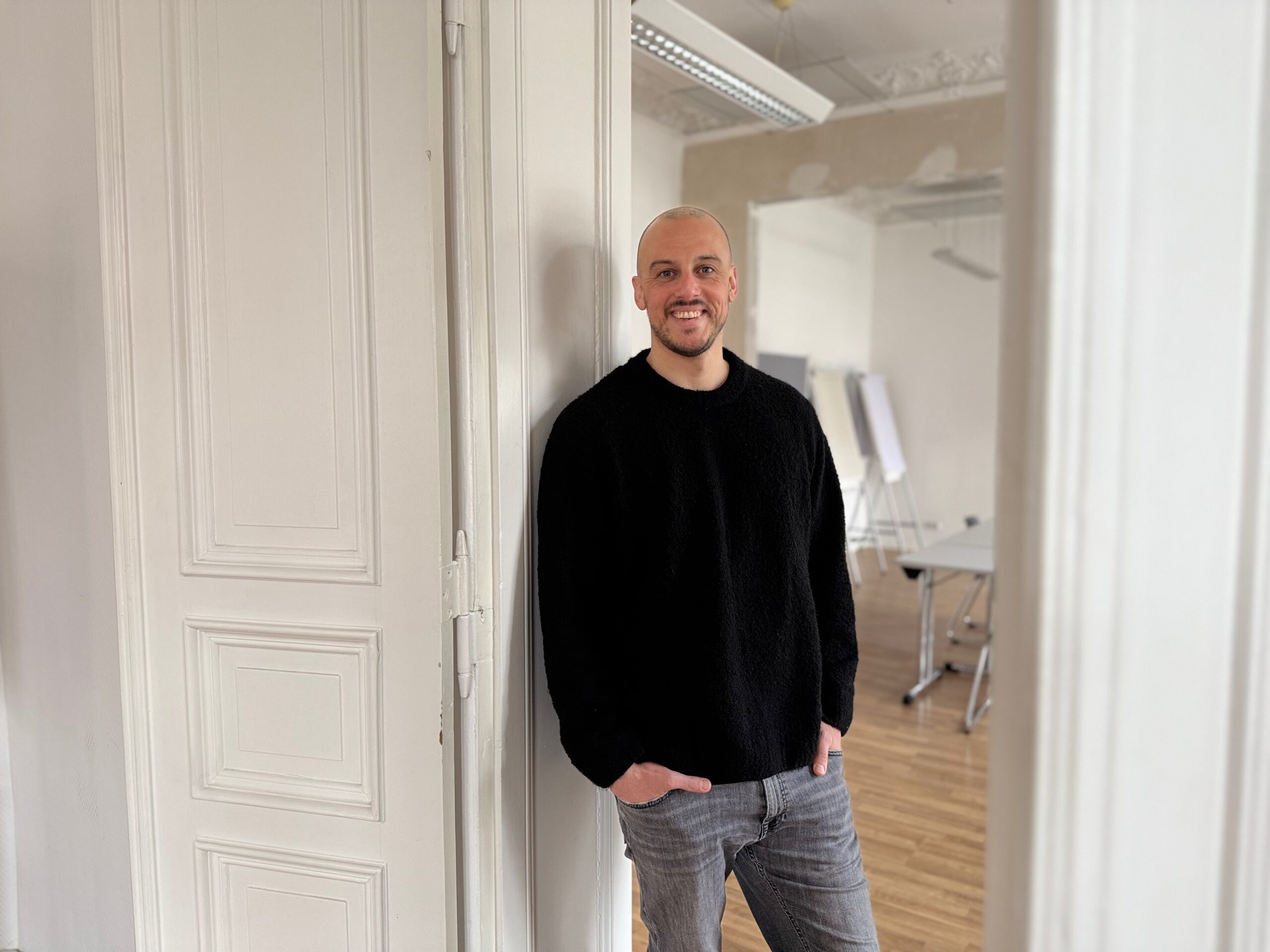 Prof. Dr. Florian Feltes - Conference room